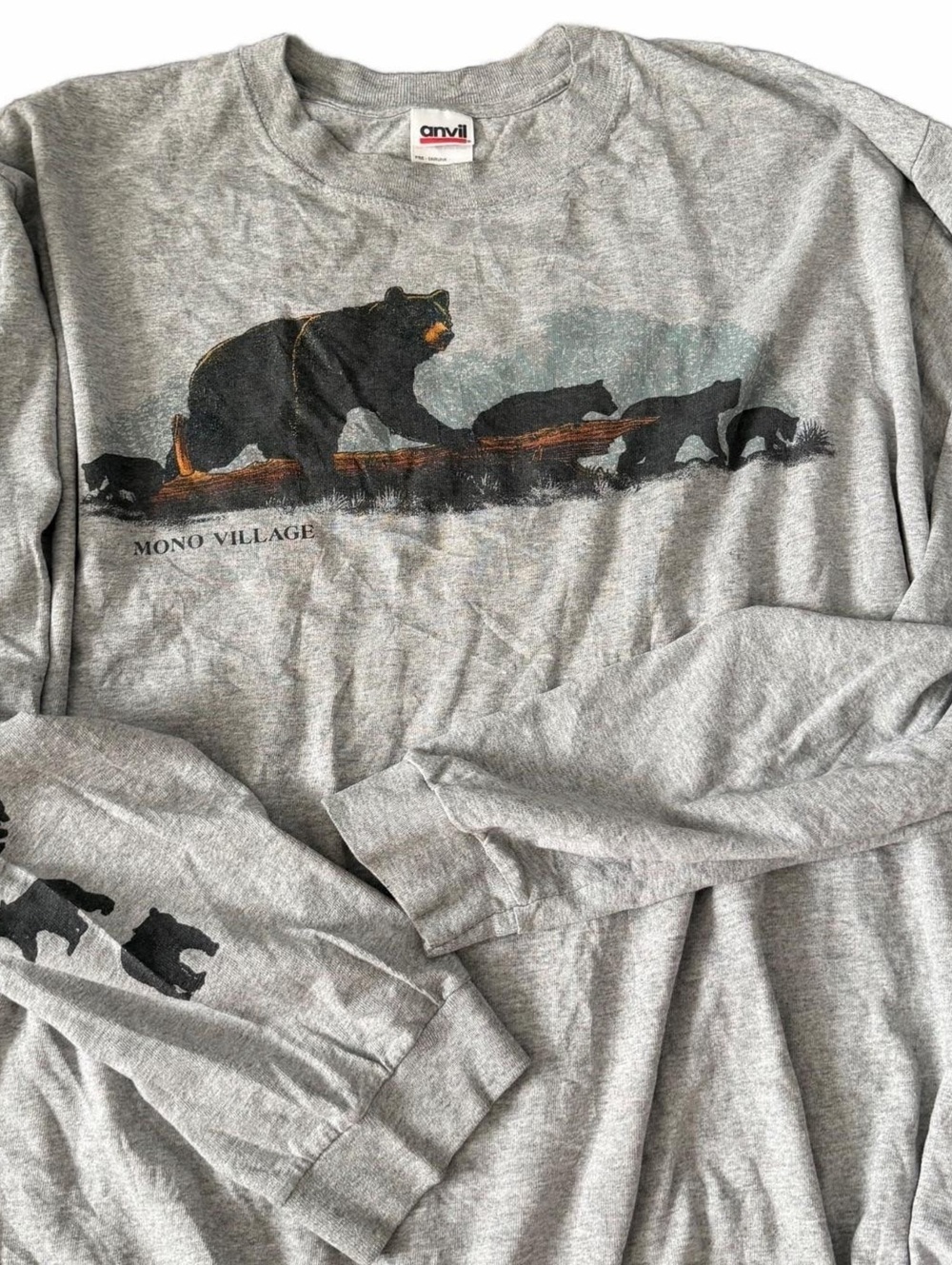 Vintage XL Gray Anvil Mono Village Black Bear Graphic Long Sleeve T-Shirt